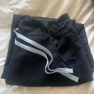 High waisted Black Figs Zamora Joggers medium petite